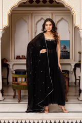 Shine with elegance in our exclusive 3-piece Plazo Set