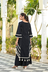 Step into effortless charm with our exclusive 2-piece set