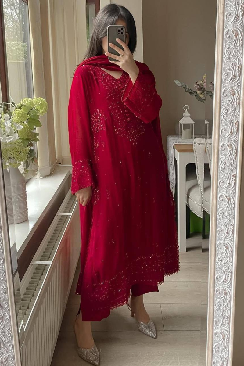 Elevate your festive wardrobe with this Exclusive 3-Piece Plazzo Set