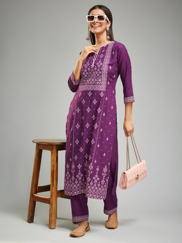 This stunning Designer Kurta Suit Set