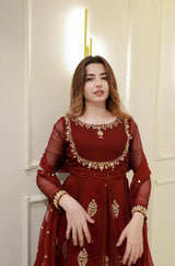 Add a touch of glamour to your festive collection with this Exclusive 2-Piece Gown and Dupatta Set