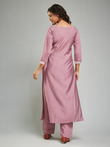 This elegant Designer Kurta Suit Set