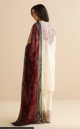 Elegance with this beautifully designed pastel floral kurta set
