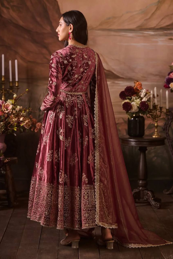 Step into effortless charm with our exclusive 3-piece Anarkali set