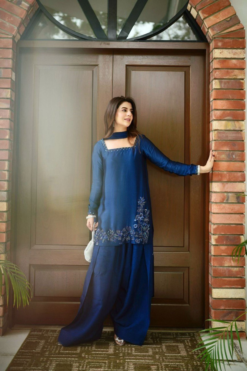 Step into graceful sophistication with our latest Farshi Suit Set