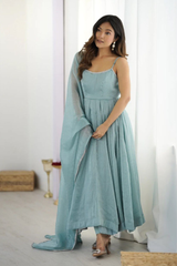 Step into sheer sophistication with this 3-piece designer set