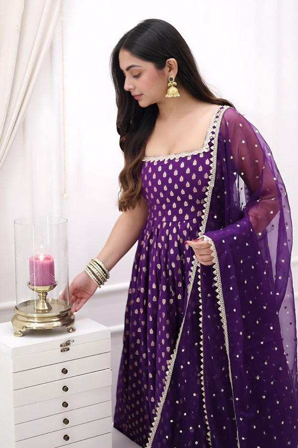 Step into timeless elegance with this luxurious 3-piece designer ensemble