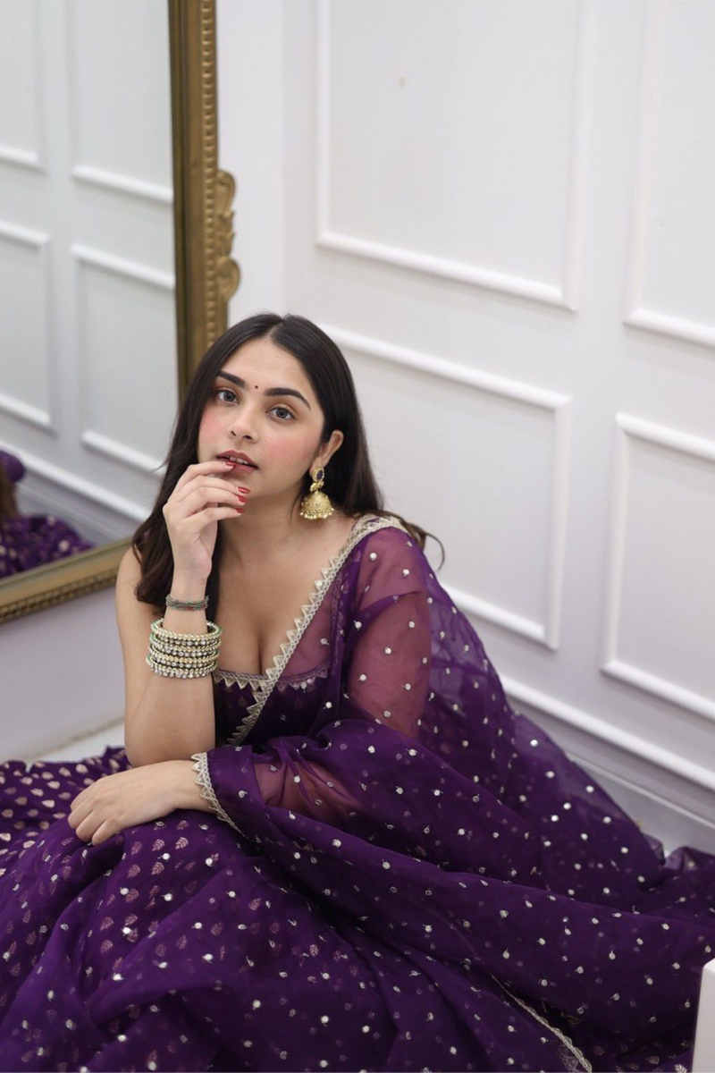 Step into timeless elegance with this luxurious 3-piece designer ensemble