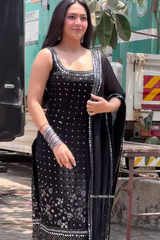 Step into effortless charm with our exclusive 3-piece set