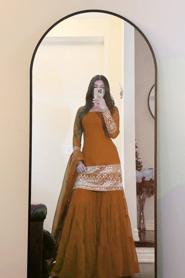 Step into elegance with our premium Sharara Set, crafted with rich fabric(imp)