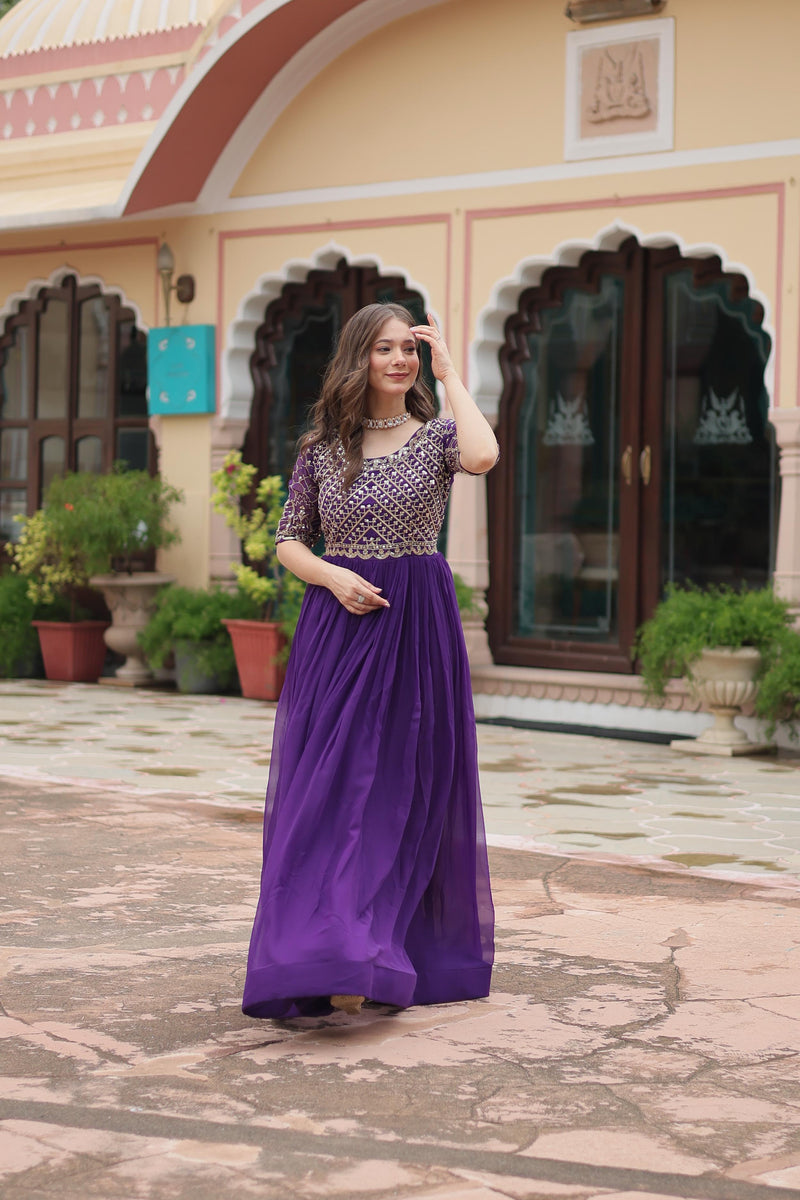 Elegance with this luxurious designer gown