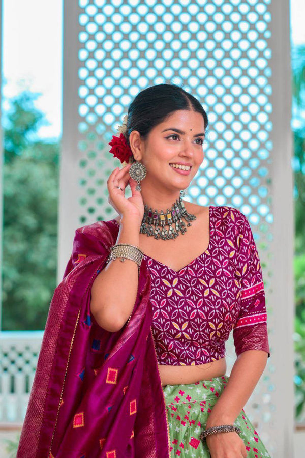 This lehenga set brings together the best of both worlds—intricate craftsmanship with modern charm.